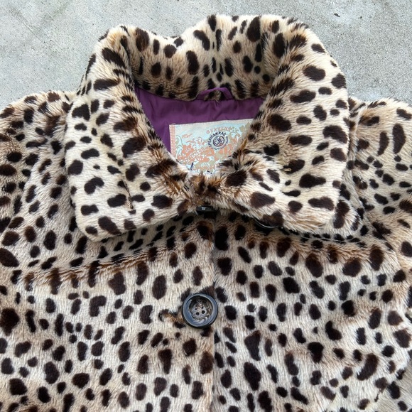 American Rag Leopard Faux Fur Jacket with pockets. - Picture 5 of 5